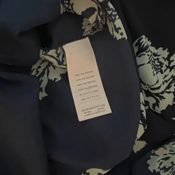 ‎ - Picture 5 of 5